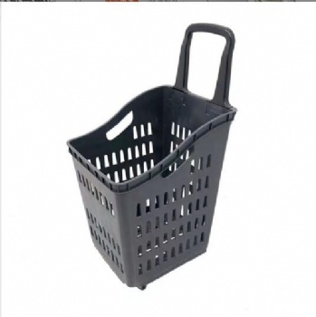 plastic baskets with rolls